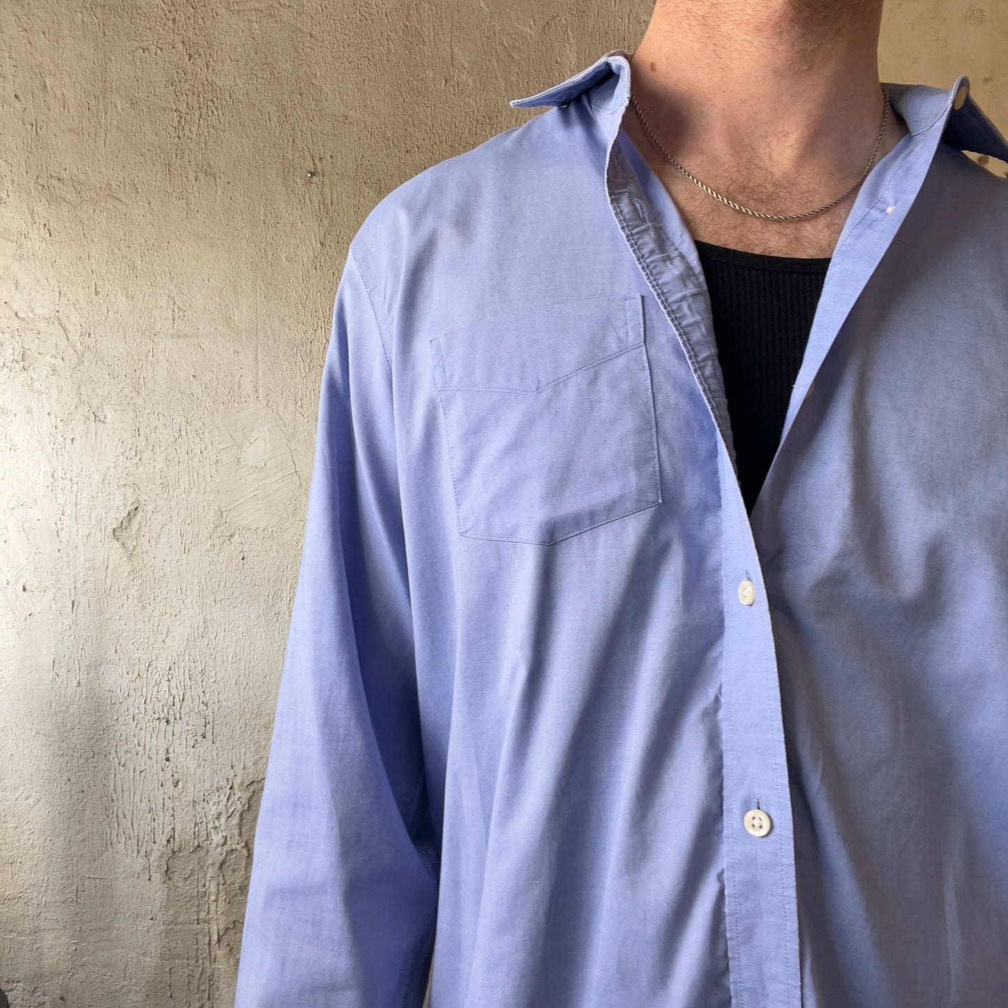 Gap Blue Chambray Button Up Shirt