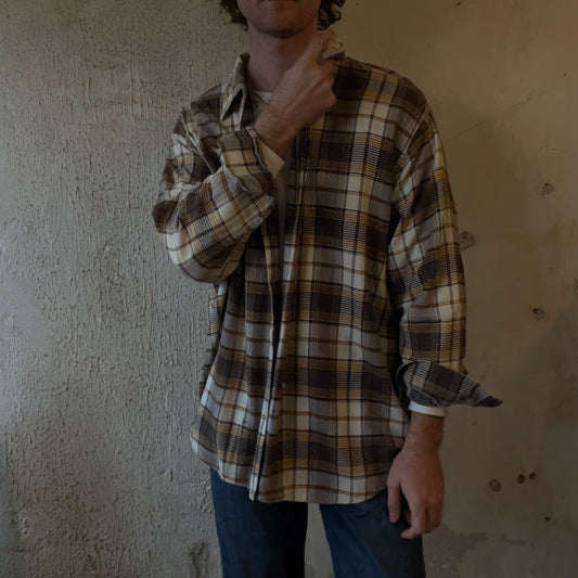 70s BROWN AND YELLOW PLAID FLANNEL