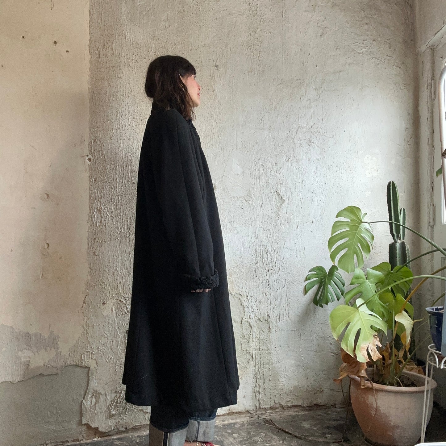 60s Sue Brett Black Coat