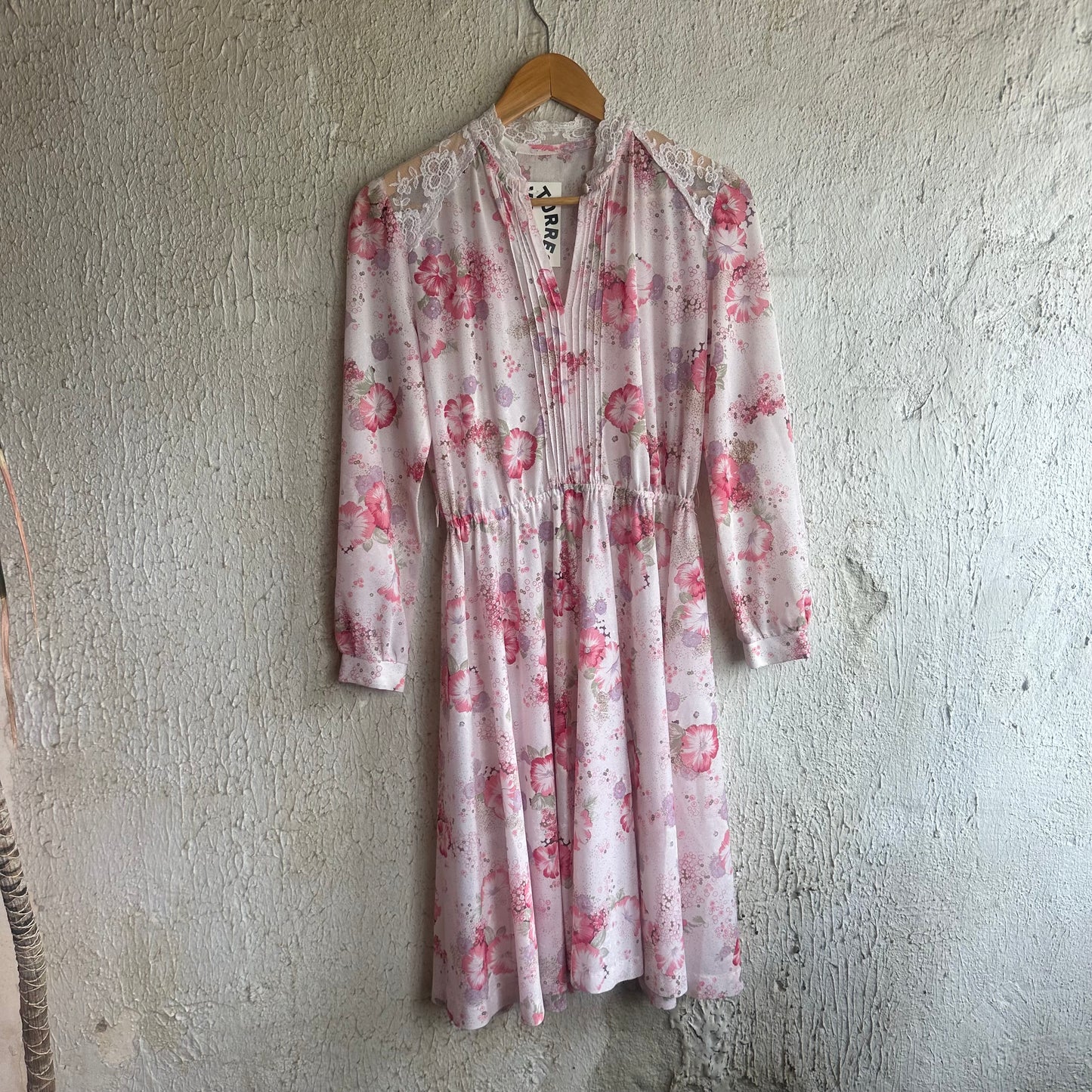 Vtg Pink Floral Sheer Long Sleeve Dress