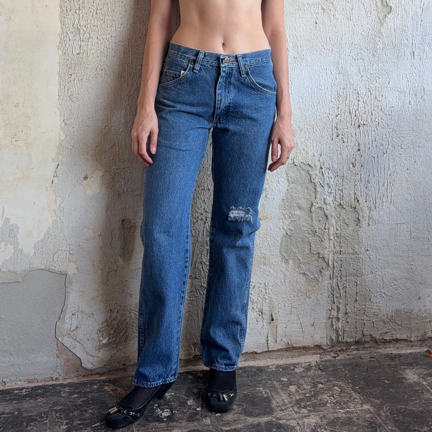 Wrangler Med Wash Distressed Jeans