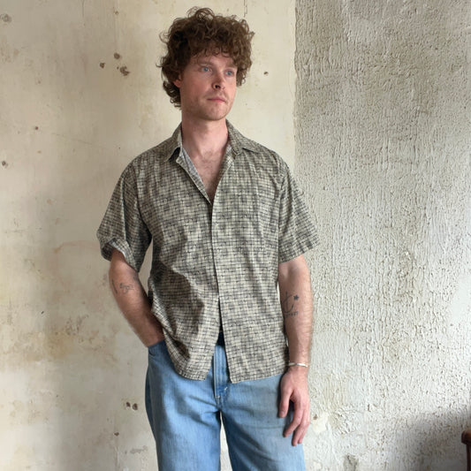 VTG Pierre Cardin Patterned Short Sleeve Button Up Shirt