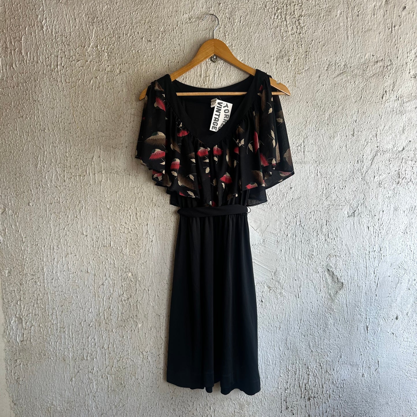 70s Flowy Collar Black Dress S
