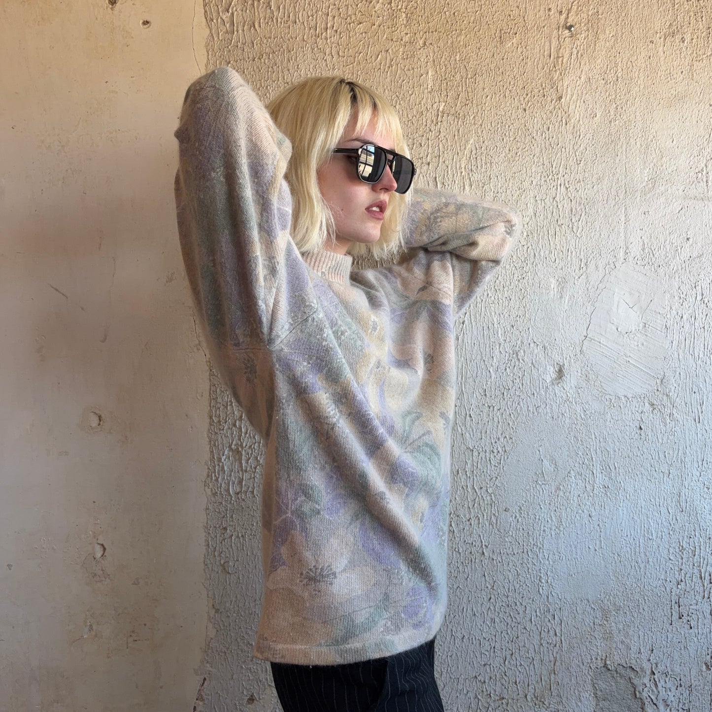 VTG Floral Pastel Pullover M
