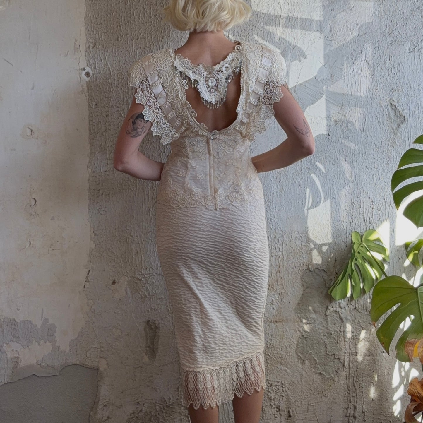 Beaded Lace Bodycon Dress S