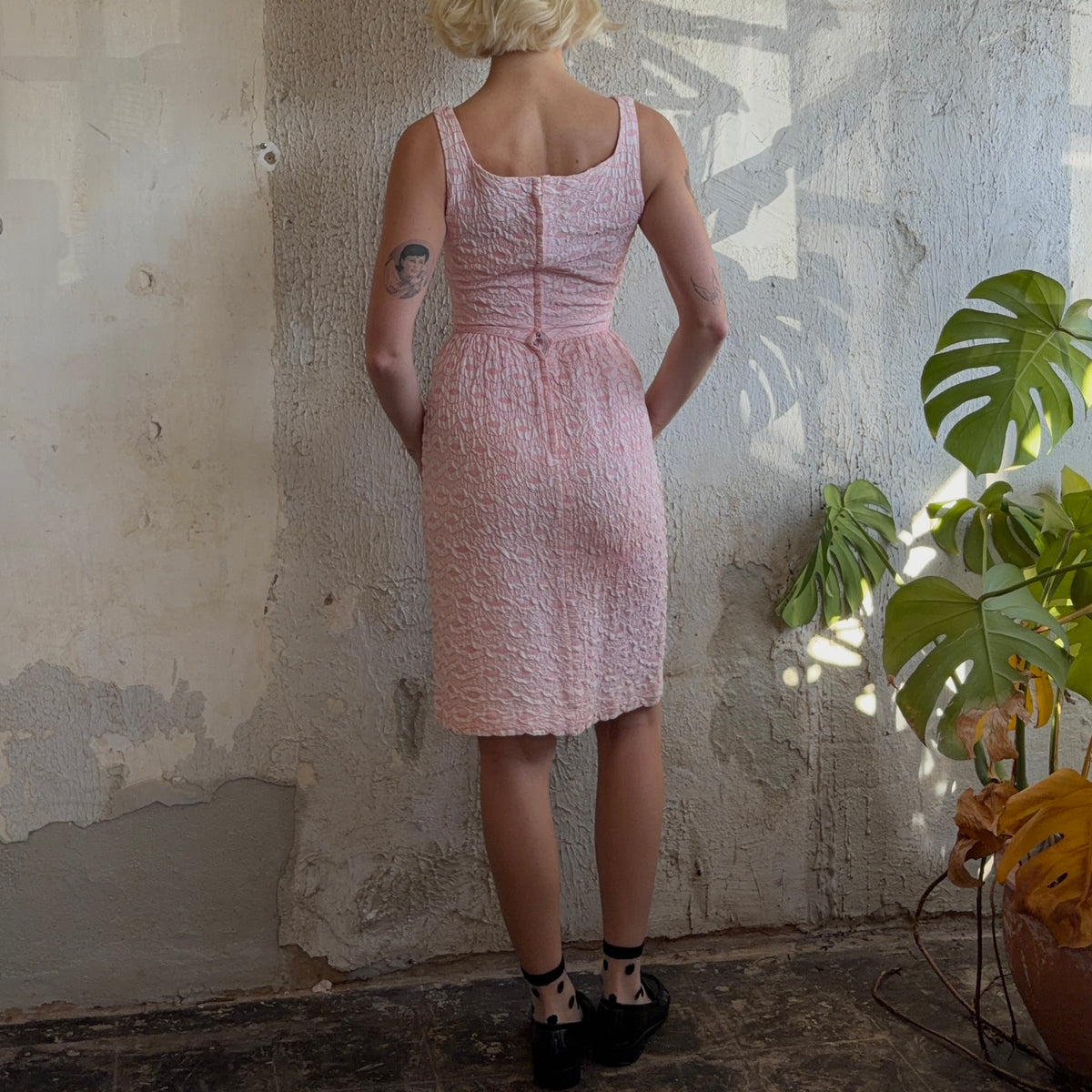 Textured Pink Midi XS
