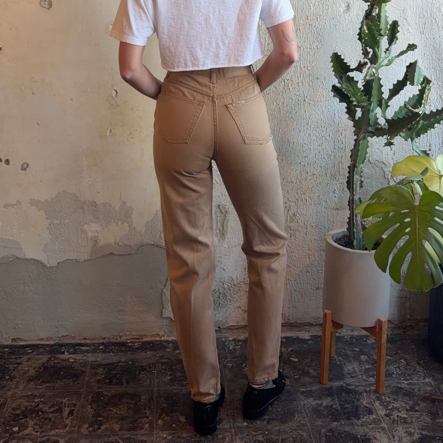 Ann Taylor Camel Jeans Sz. 2