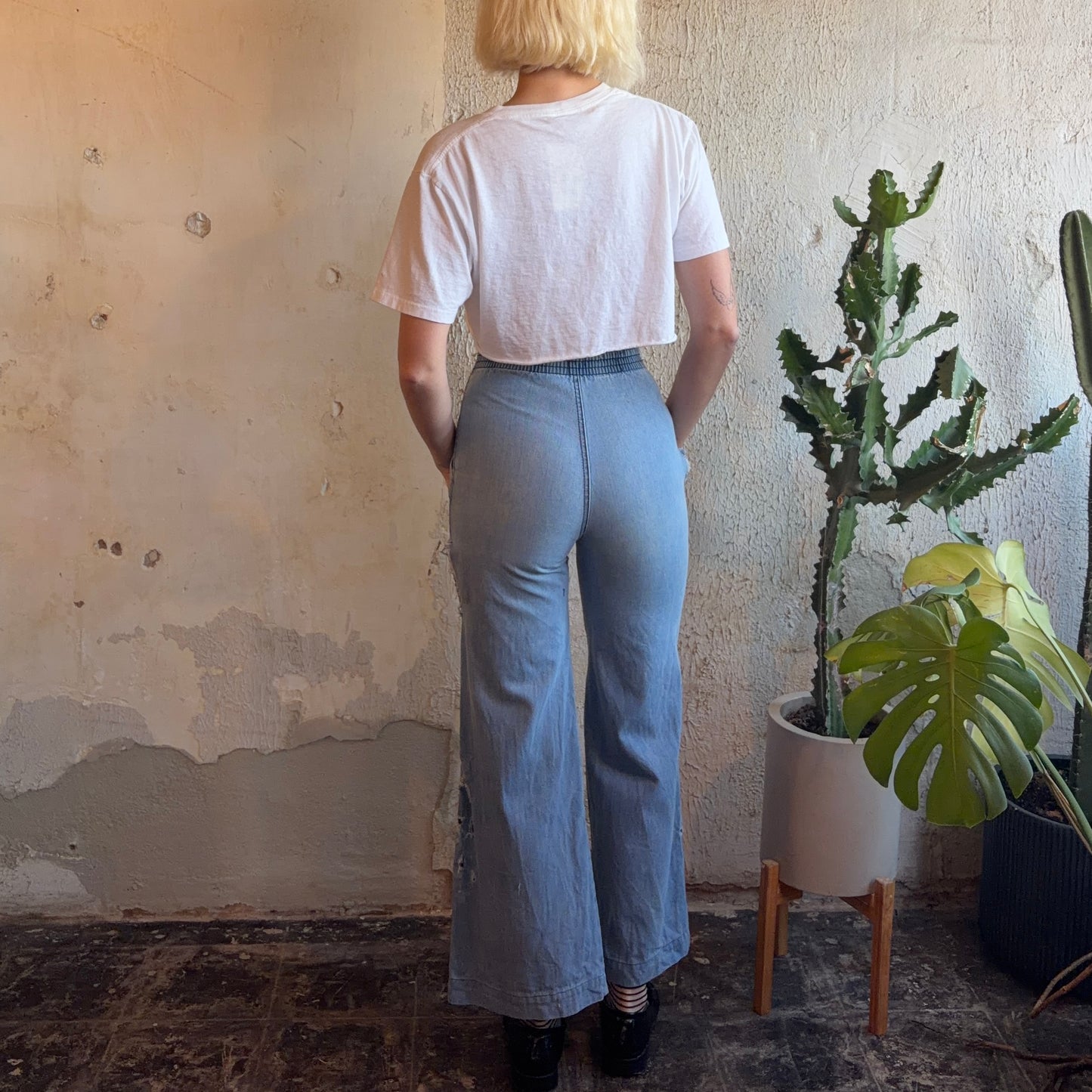 Distressed Vintage Pocket Jeans Sz. 2