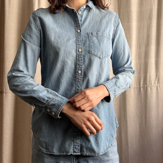 Gap Denim Button Up S